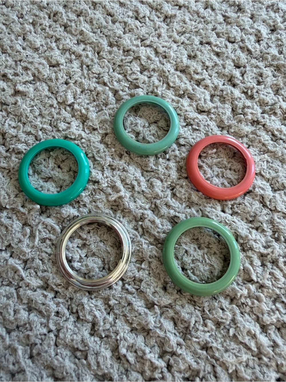 Gucci Multicolor Ring Set - Green, Teal, Coral, Silver
